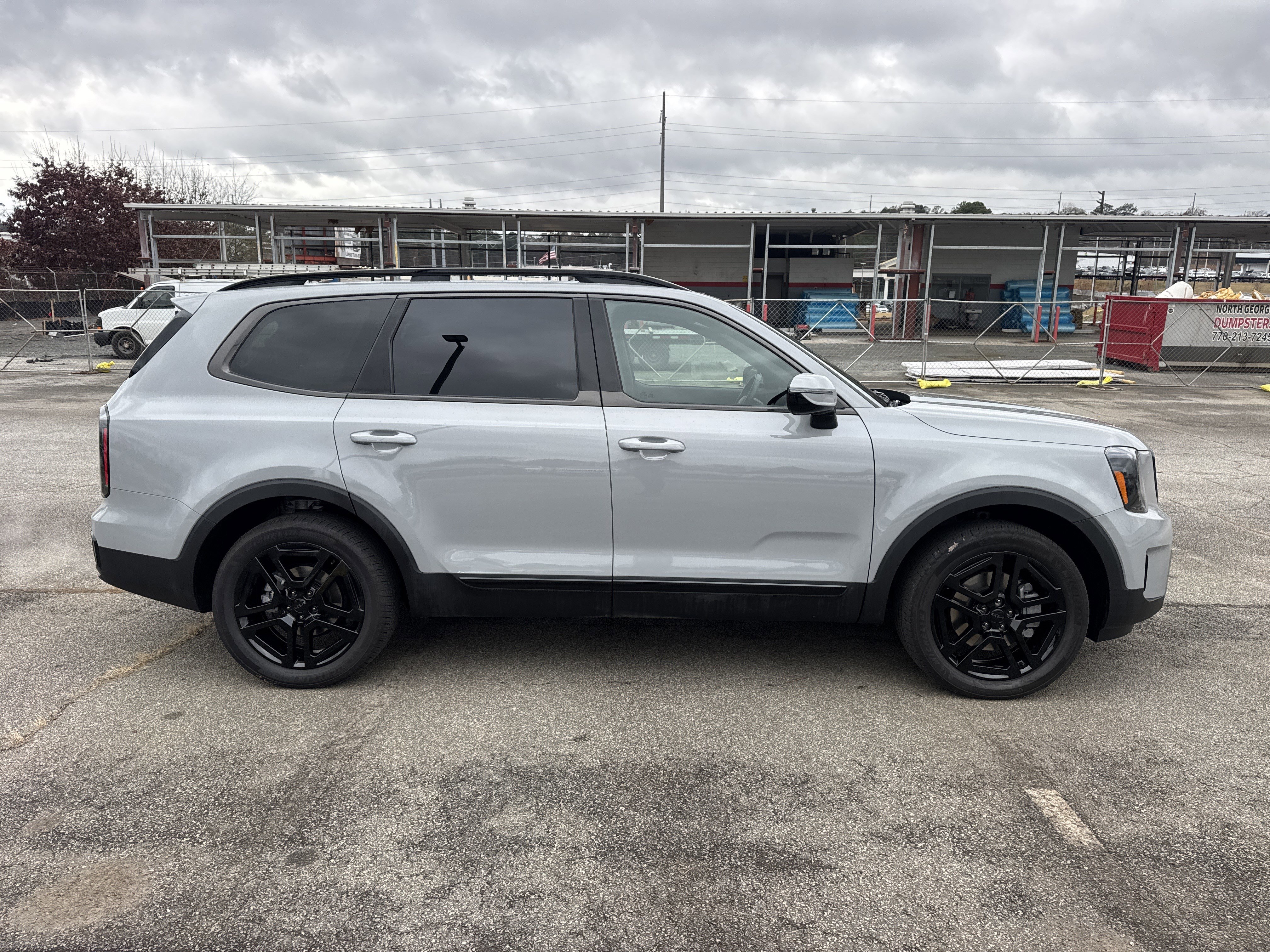 Certified 2025 Kia Telluride SX Prestige X-Line image 8