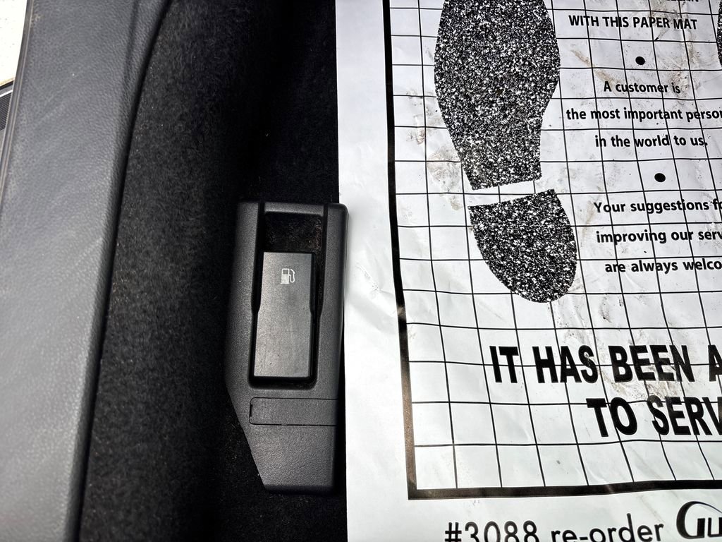 Used 2021 Subaru Crosstrek 2.0i w/ Popular Package #3 image 32