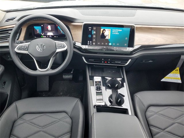 New 2025 Volkswagen Atlas SE image 12