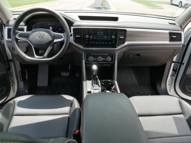 Certified 2023 Volkswagen Atlas SEL AWD/4WD image 22