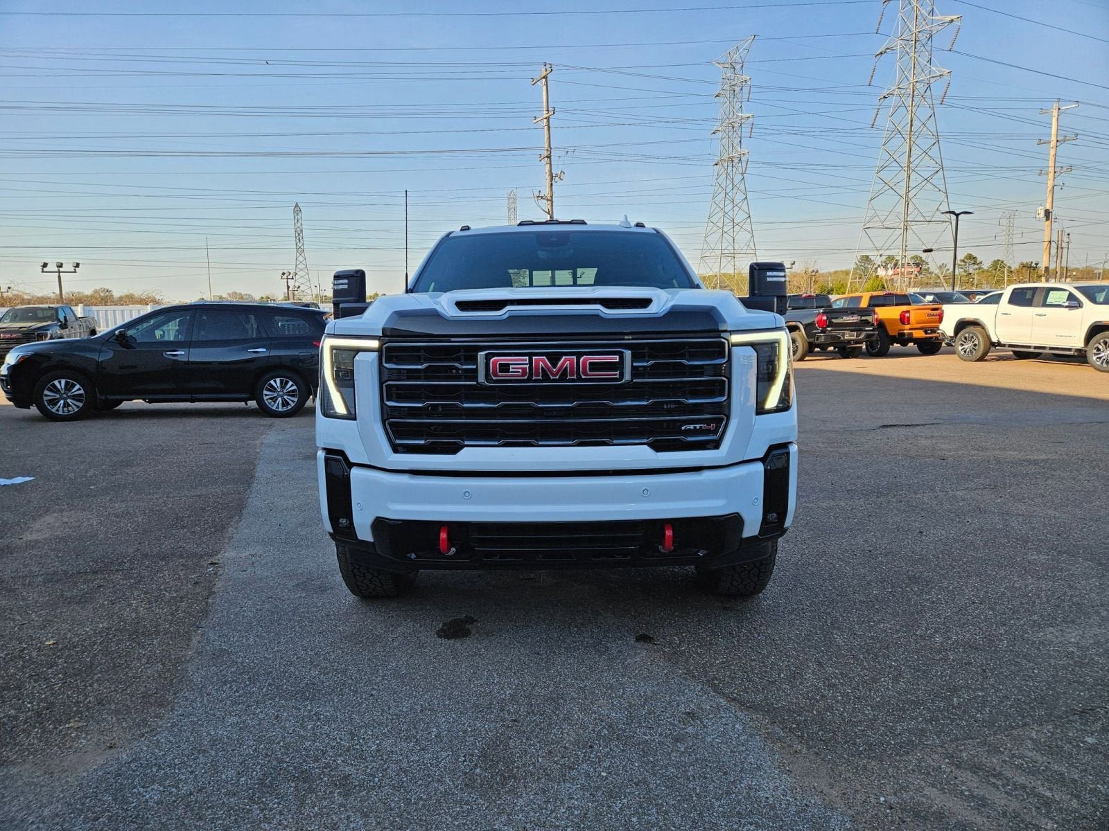 New 2026 GMC Sierra 2500 AT4 w/ AT4 Premium Plus Package AWD/4WD image 9