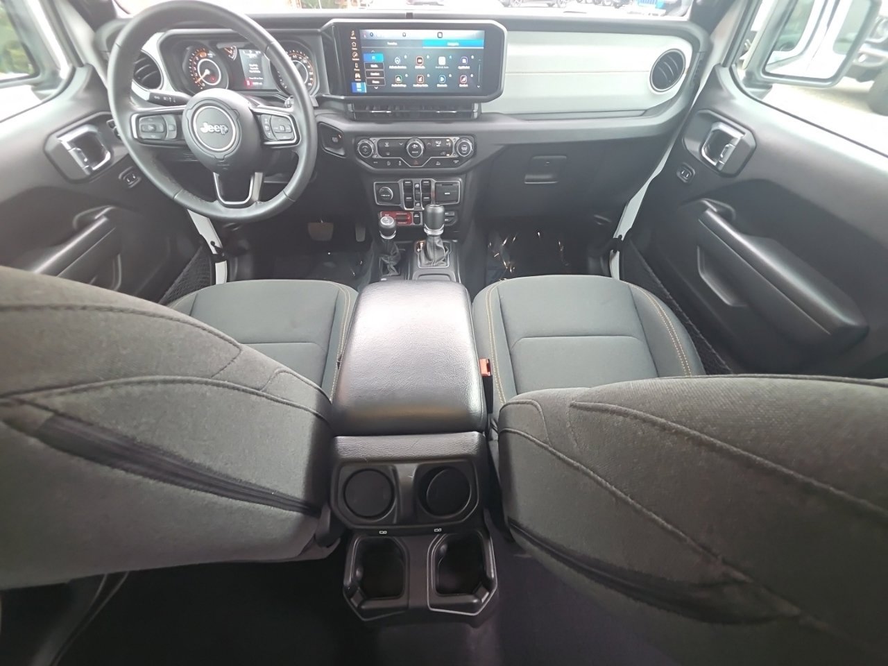 Used 2025 Jeep Wrangler Unlimited Sport AWD/4WD image 35