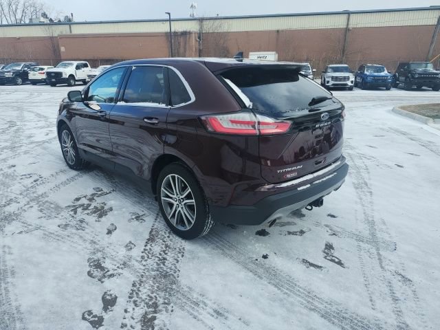 Used 2023 Ford Edge Titanium w/ Class II Trailer Tow Package image 7