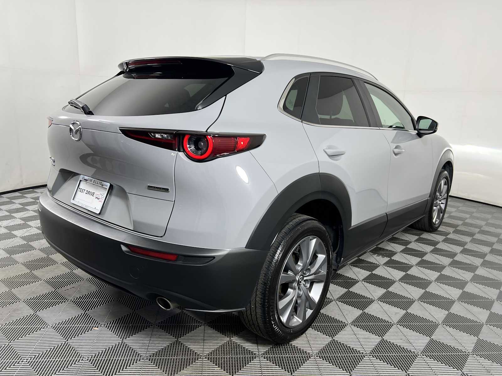 Used 2025 MAZDA CX-30 AWD 2.5 S w/ Preferred Package image 18