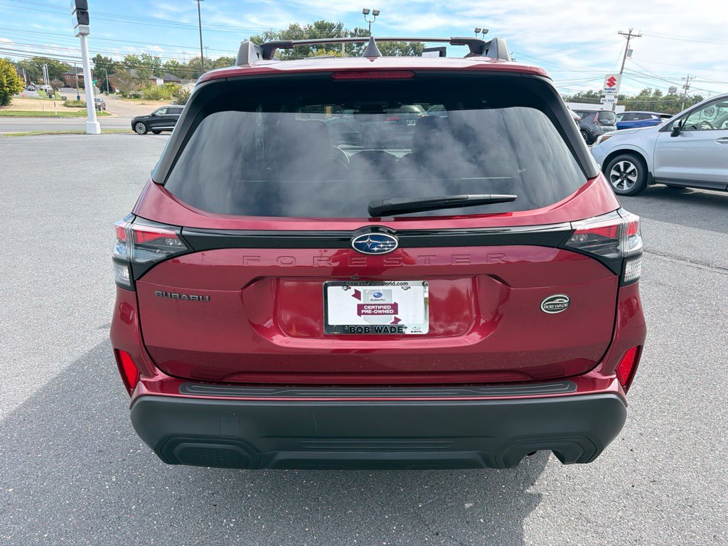 Certified 2025 Subaru Forester Premium AWD/4WD image 4