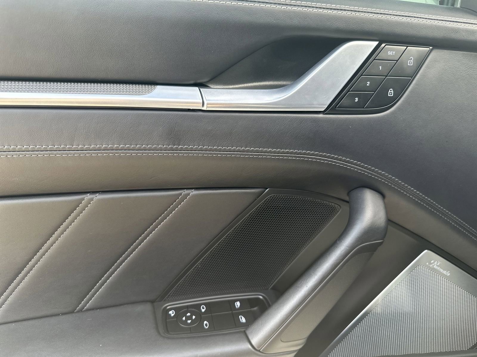 Certified 2022 Porsche 911 Turbo S AWD/4WD image 15