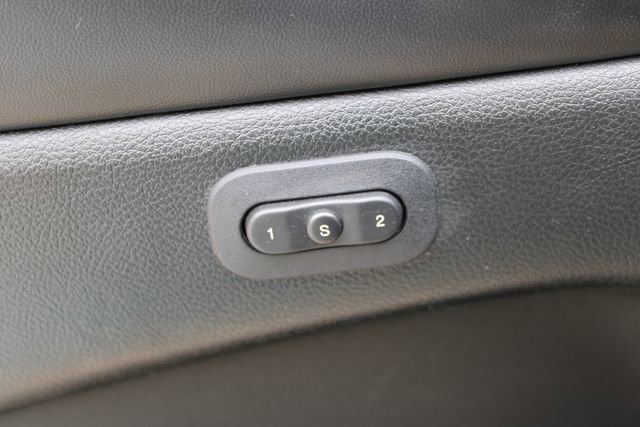 Used 2014 Jeep Grand Cherokee Limited w/ Luxury Group II RWD image 15