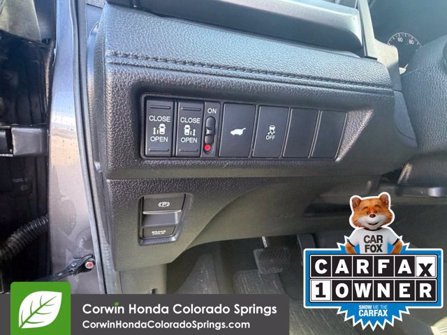 Used 2025 Honda Odyssey EX-L image 17