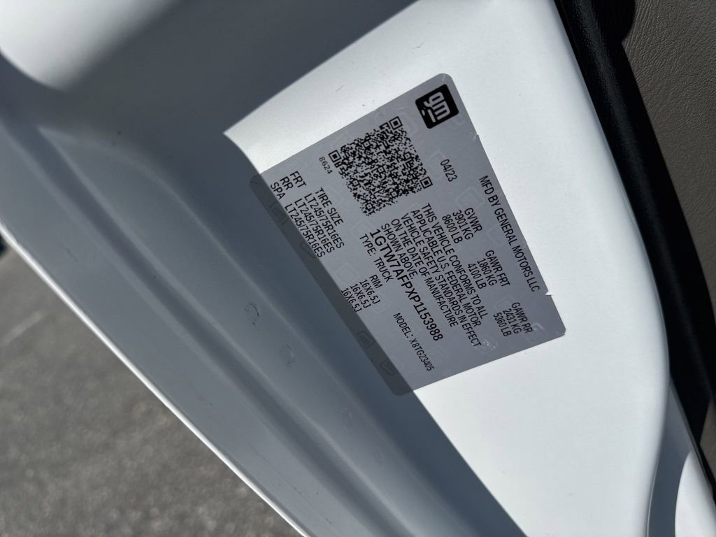 Used 2023 GMC Savana 2500 w/ Driver Convenience Package RWD image 27