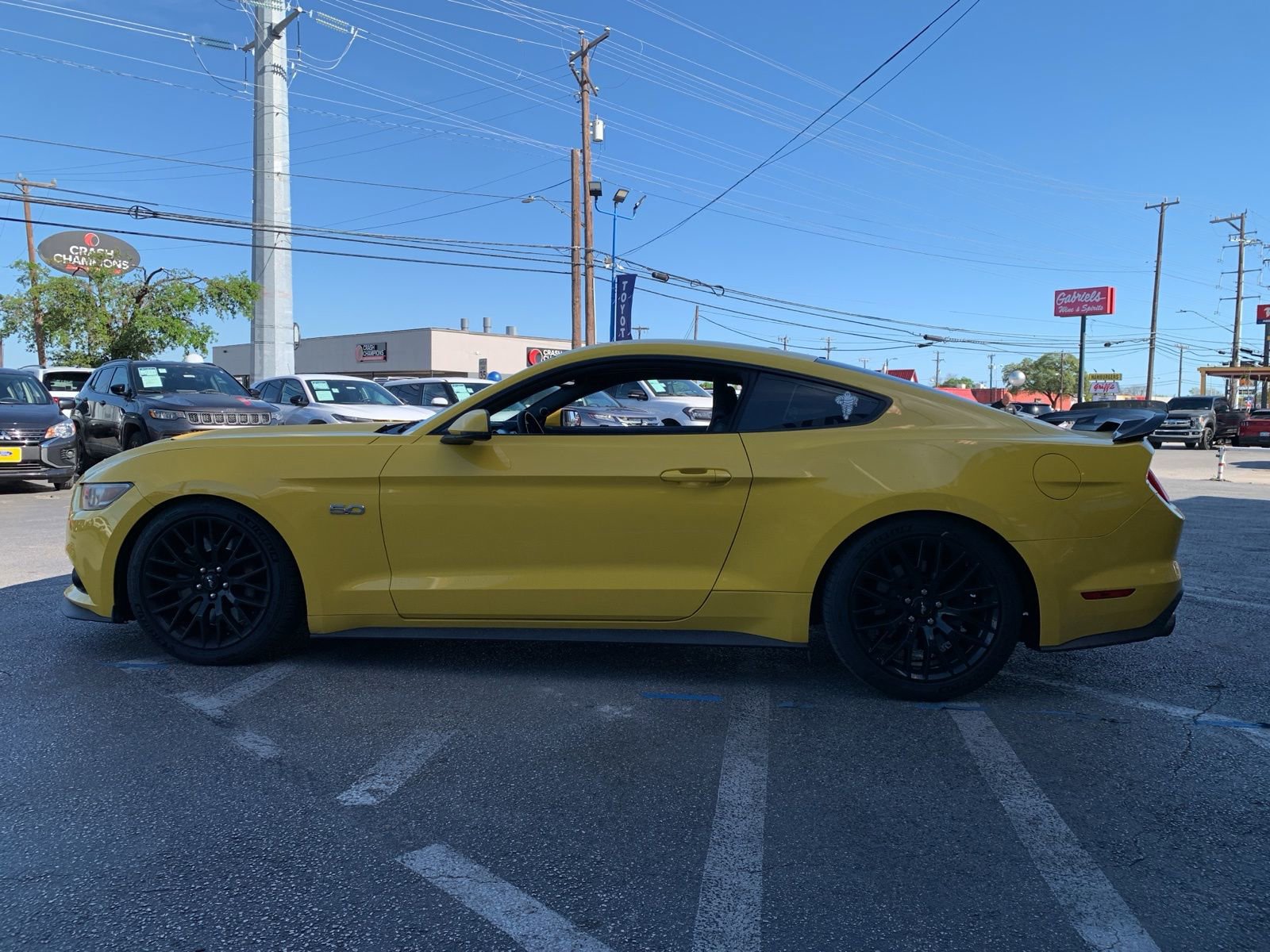 Used 2015 Ford Mustang GT Premium w/ GT Performance Package image 3
