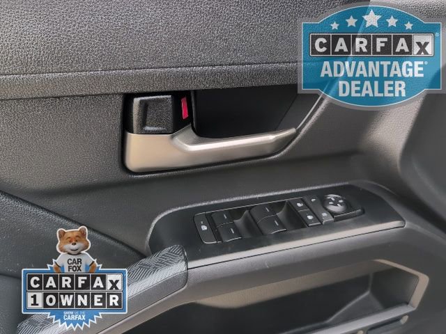 Used 2025 Toyota Tacoma TRD Off-Road image 13