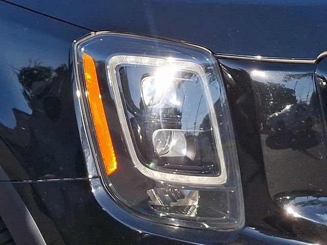 Used 2022 Kia Telluride EX w/ EX Premium Package AWD/4WD image 9