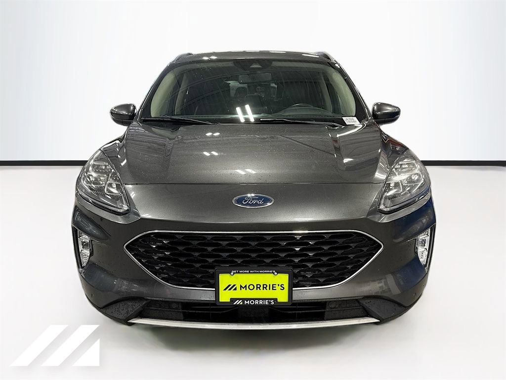 Used 2020 Ford Escape Titanium image 2