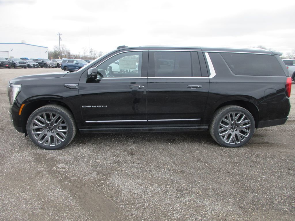 New 2026 GMC Yukon XL Denali Ultimate image 8
