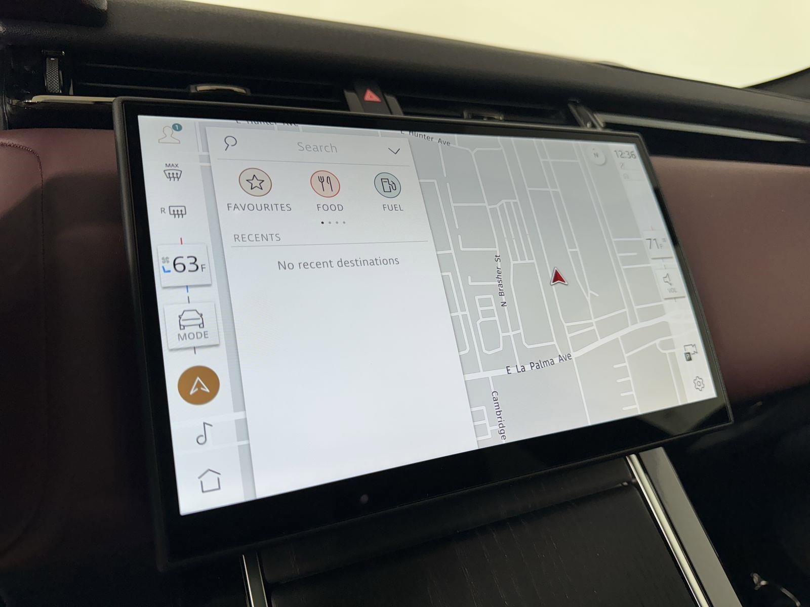 Certified 2025 Land Rover Range Rover Velar Dynamic HSE image 15