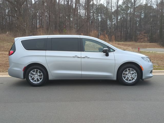 New 2026 Chrysler Voyager LX FWD image 14