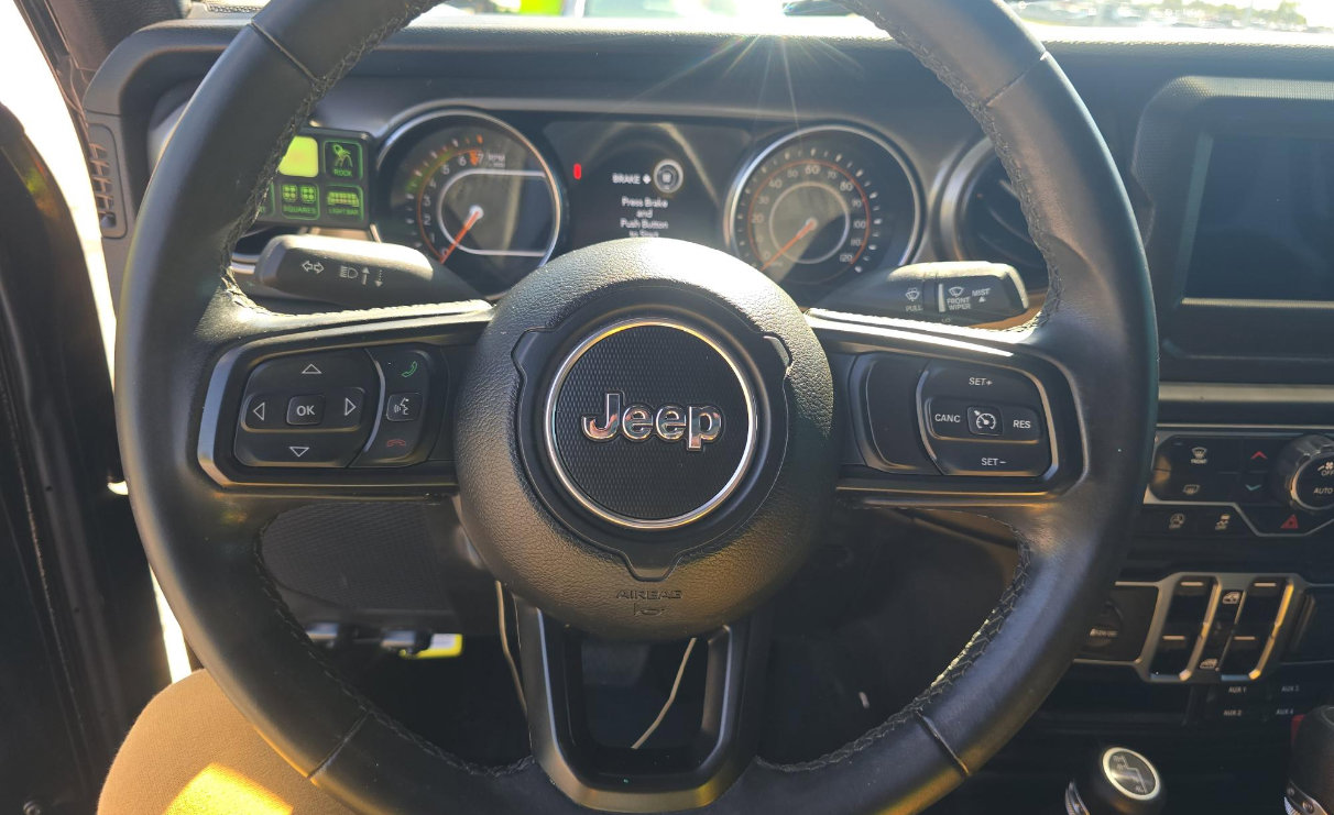 Used 2021 Jeep Wrangler Unlimited Sport image 12