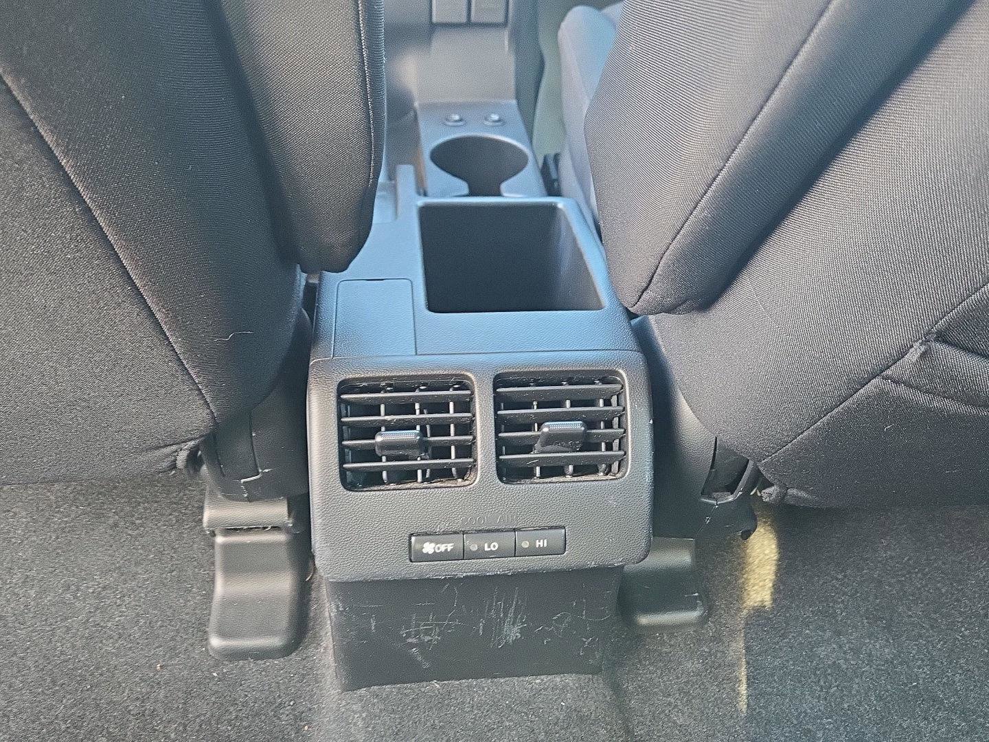 Used 2012 MAZDA MAZDA5 Touring w/ Moonroof & Audio Pkg image 22