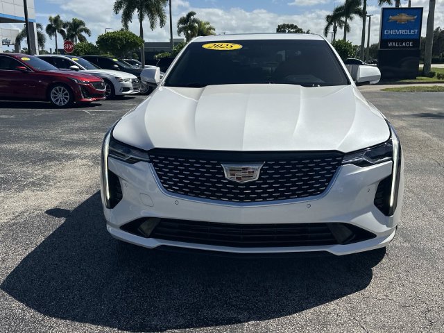 Used 2025 Cadillac CT4 Premium Luxury RWD image 9