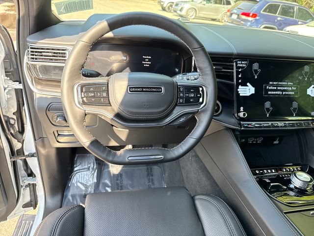New 2026 Jeep Grand Wagoneer L Summit w/ Premium Group III AWD/4WD image 18