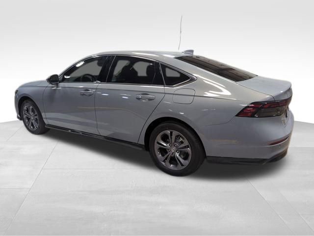 New 2026 Honda Accord EX-L image 3