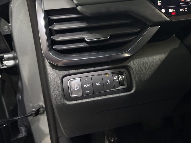 Used 2024 GMC Acadia AT4 w/ Luxury Package image 14