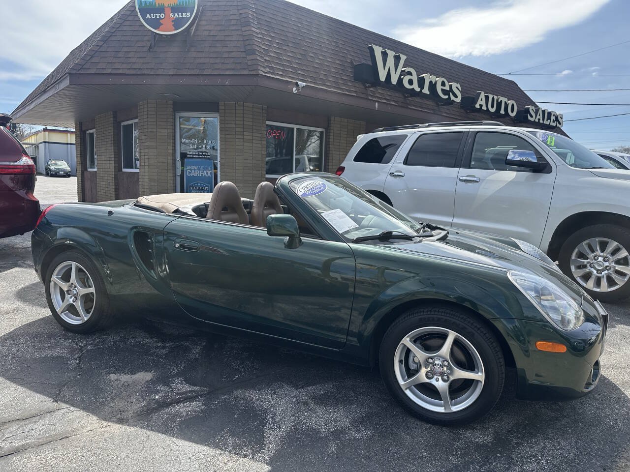 Used 2003 Toyota MR2 RWD image 1