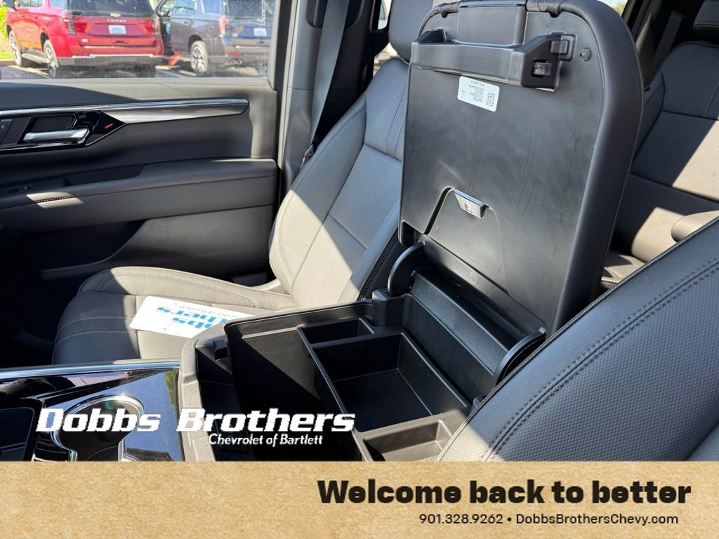 New 2026 Chevrolet Suburban RST w/ Comfort Package AWD/4WD image 18