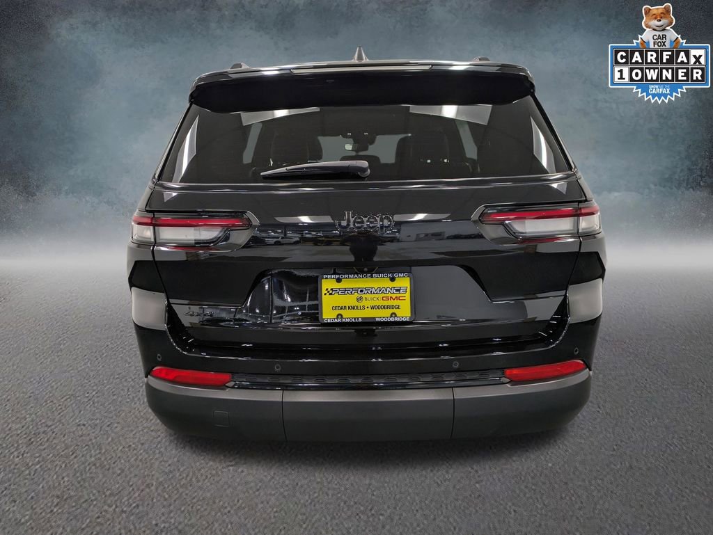 Used 2024 Jeep Grand Cherokee L Altitude image 5