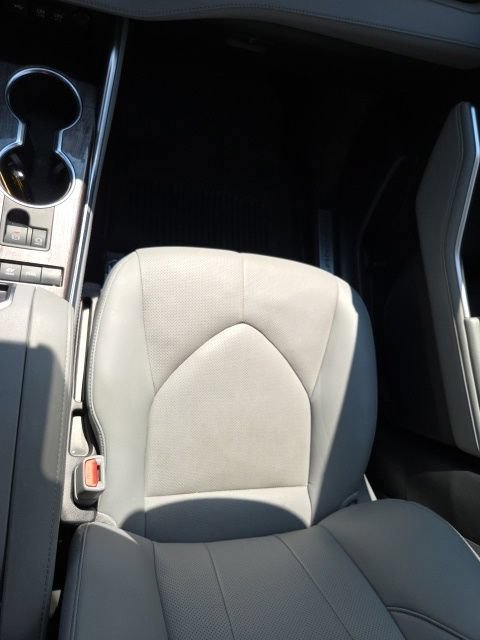 Used 2021 Toyota Highlander Limited AWD/4WD image 22