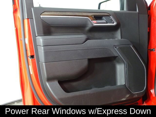Used 2025 GMC Sierra 1500 Elevation image 14