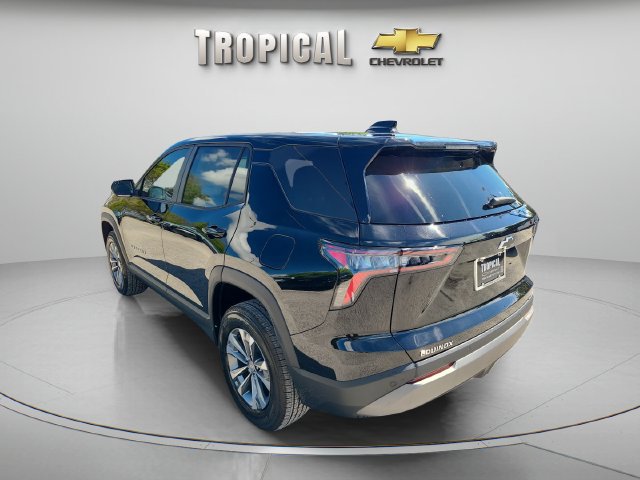 New 2027 Chevrolet Equinox LT FWD image 3