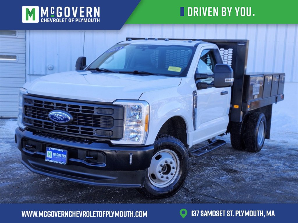 Used 2023 Ford F350 XL image 1