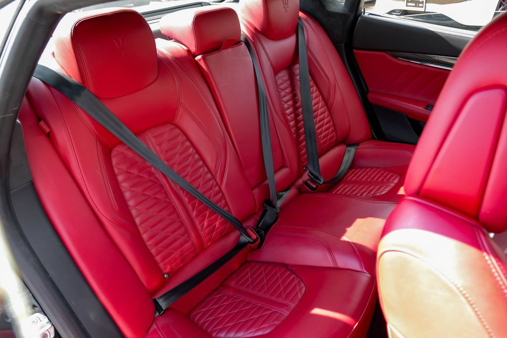 Used 2022 Maserati Quattroporte Trofeo RWD image 39