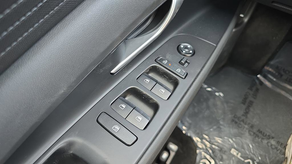 New 2026 Hyundai Elantra SE FWD image 16