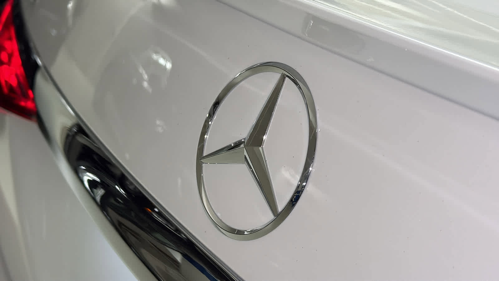 New 2025 Mercedes-Benz S 580e 4MATIC Sedan image 8