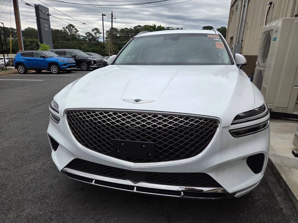 Used 2024 Genesis GV70 2.5T w/ Advanced Package AWD/4WD image 2