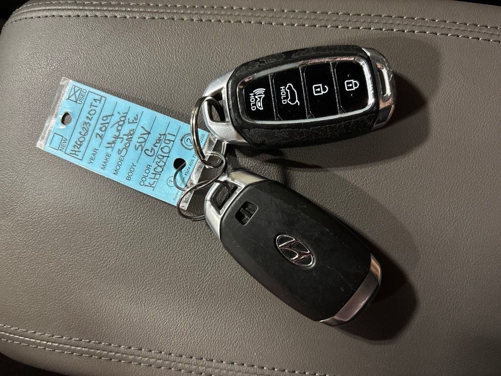 Used 2019 Hyundai Santa Fe SEL AWD/4WD image 28