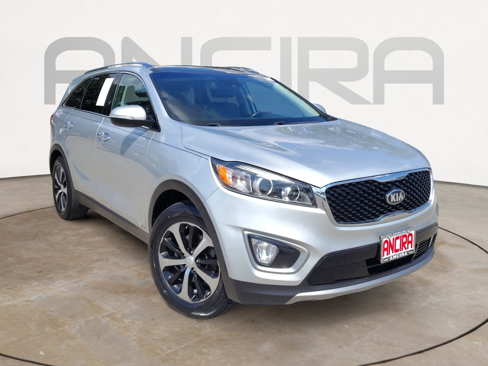 Used 2018 Kia Sorento EX w/ EX Advanced Touring Package AWD/4WD image 4