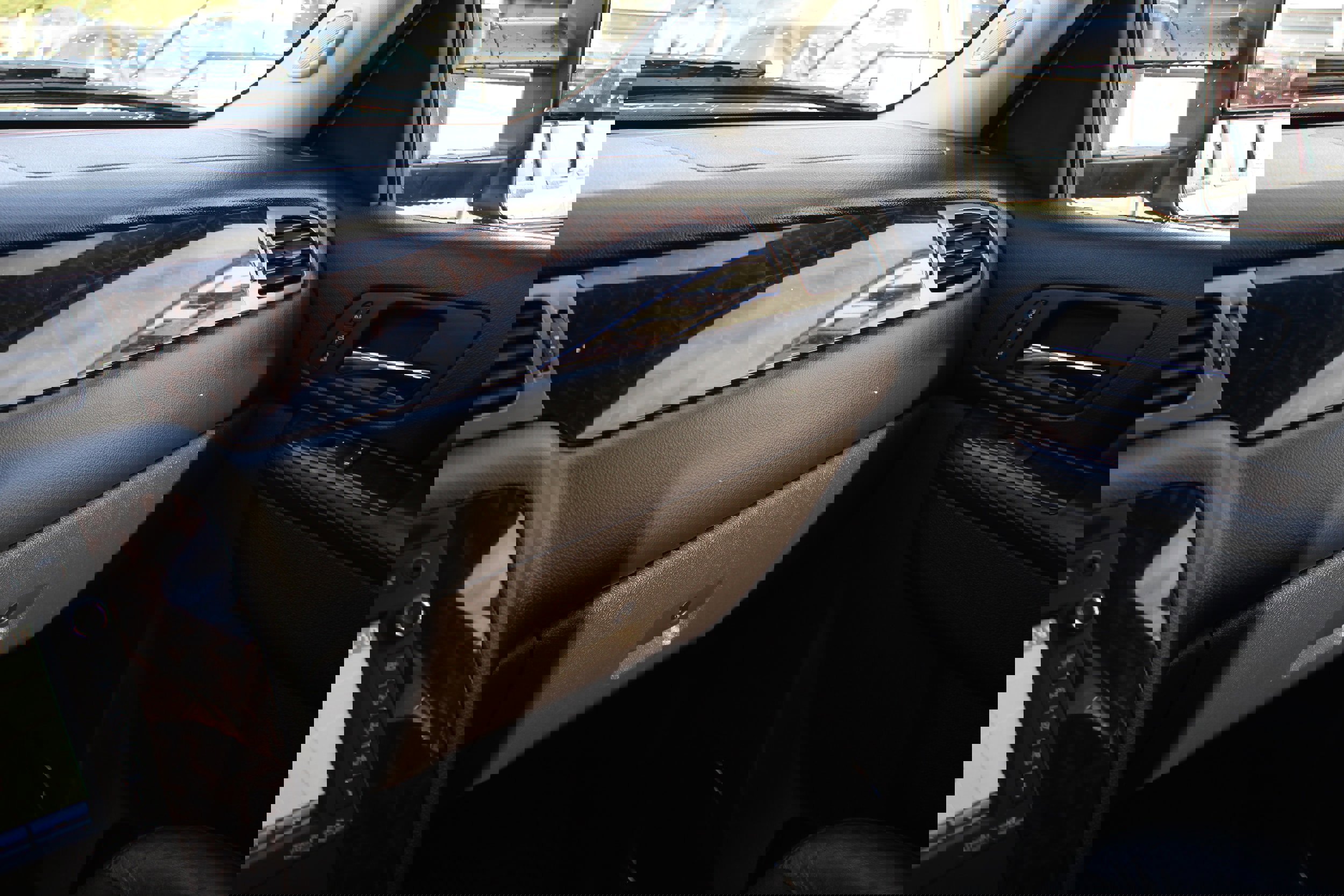 Used 2012 GMC Sierra 3500 Denali image 40