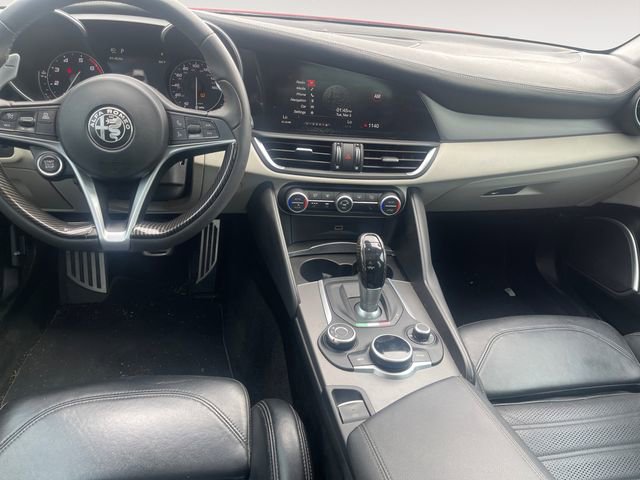 Used 2019 Alfa Romeo Giulia Ti Sport w/ Quick Order Package 22U Sport image 10