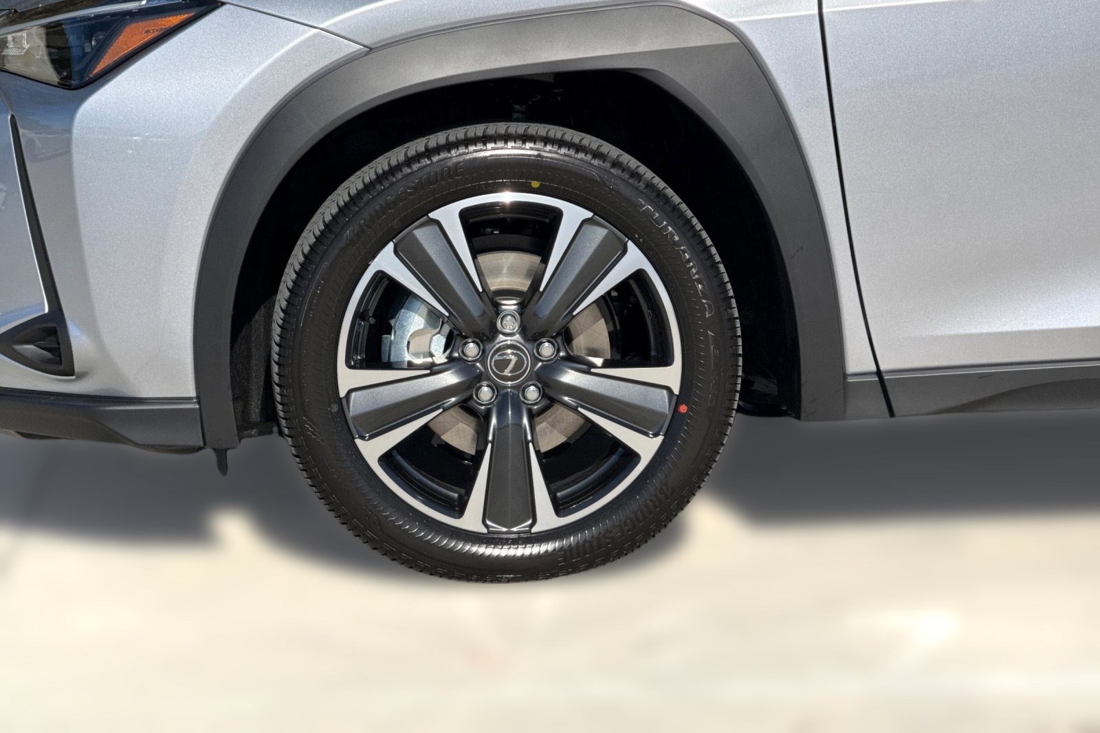 New 2026 Lexus UX 300h FWD image 12