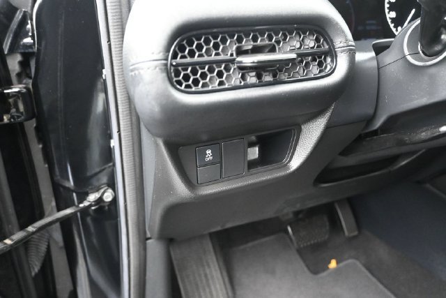 Used 2024 Honda HR-V LX image 14