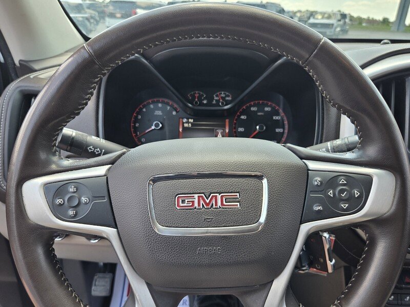 Used 2016 GMC Canyon SLT AWD/4WD image 25