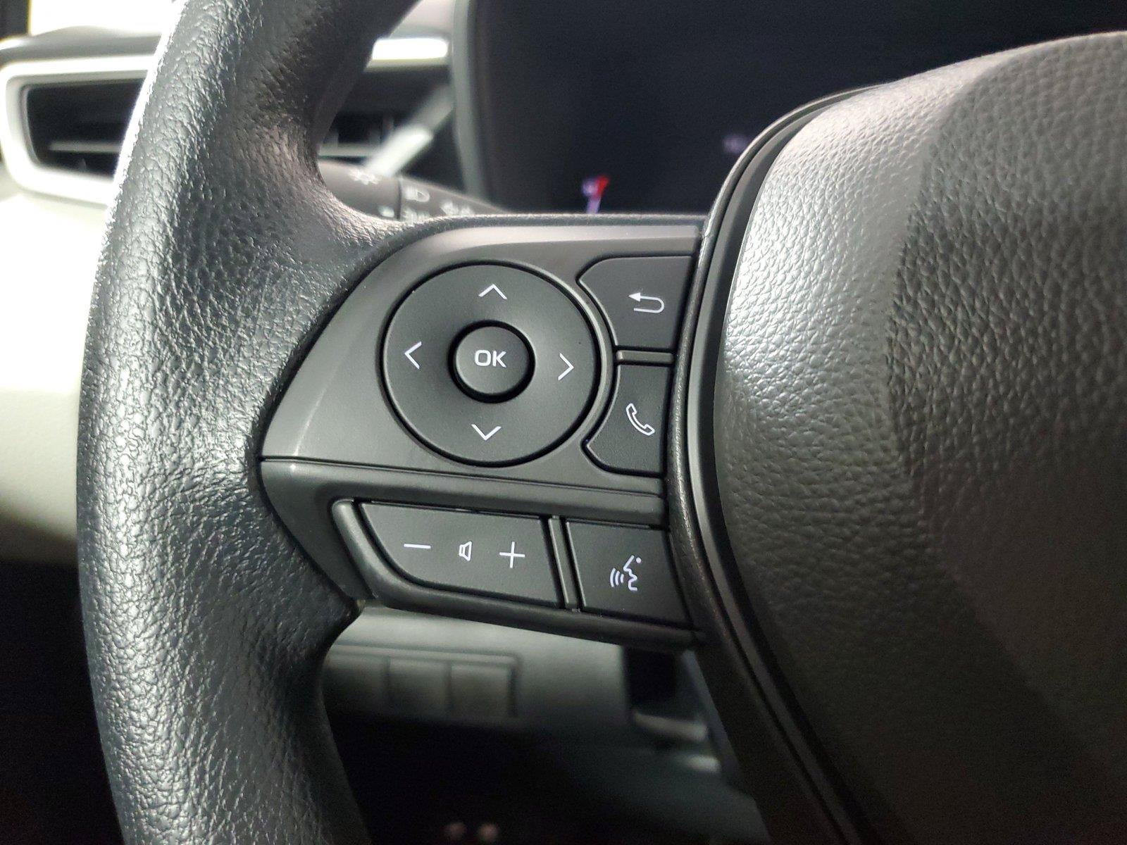 Used 2026 Toyota Corolla LE FWD image 23