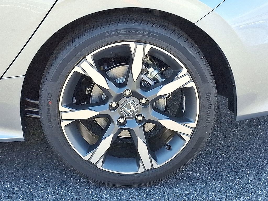 New 2026 Honda Civic Sport Touring image 5