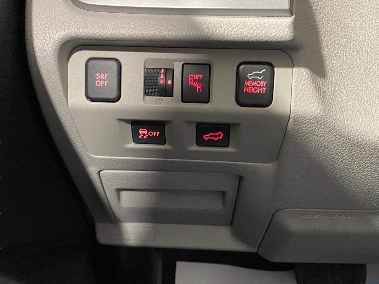 Used 2018 Subaru Forester 2.5i Premium AWD/4WD image 19
