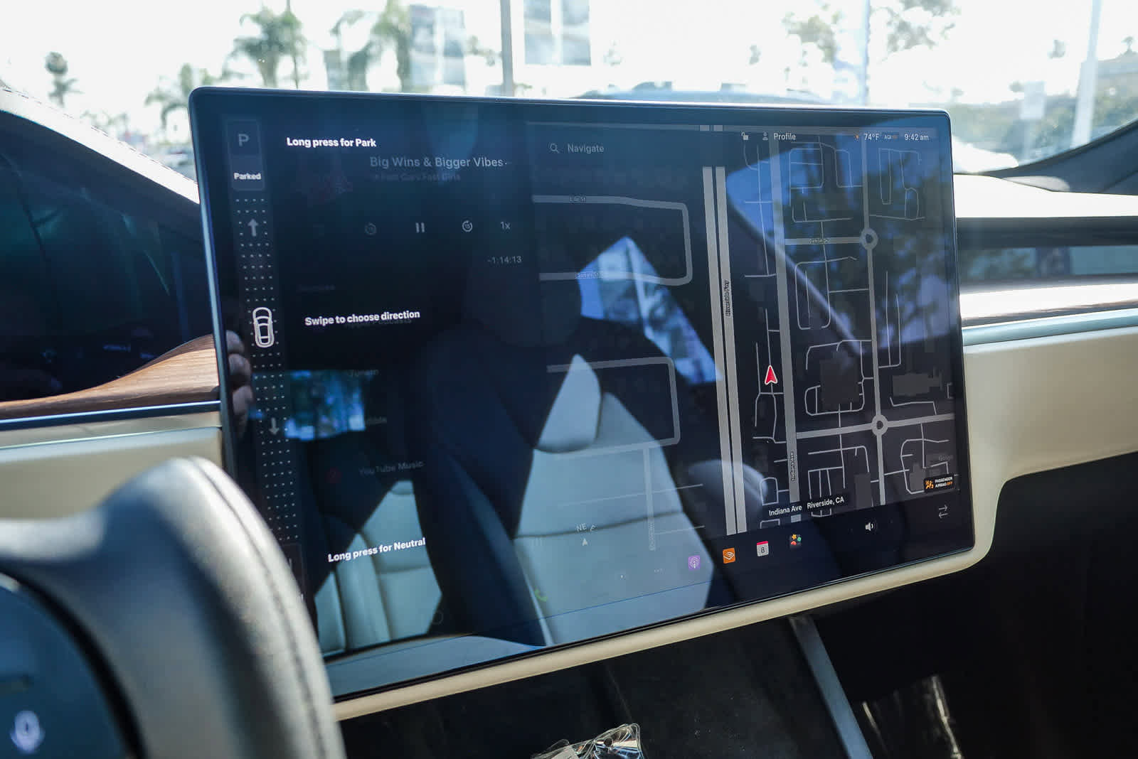 Used 2022 Tesla Model S AWD/4WD image 22