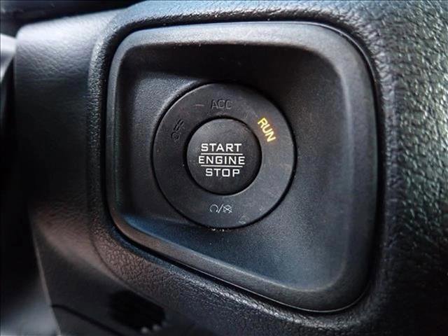 Used 2024 Jeep Wrangler Unlimited AWD/4WD image 23