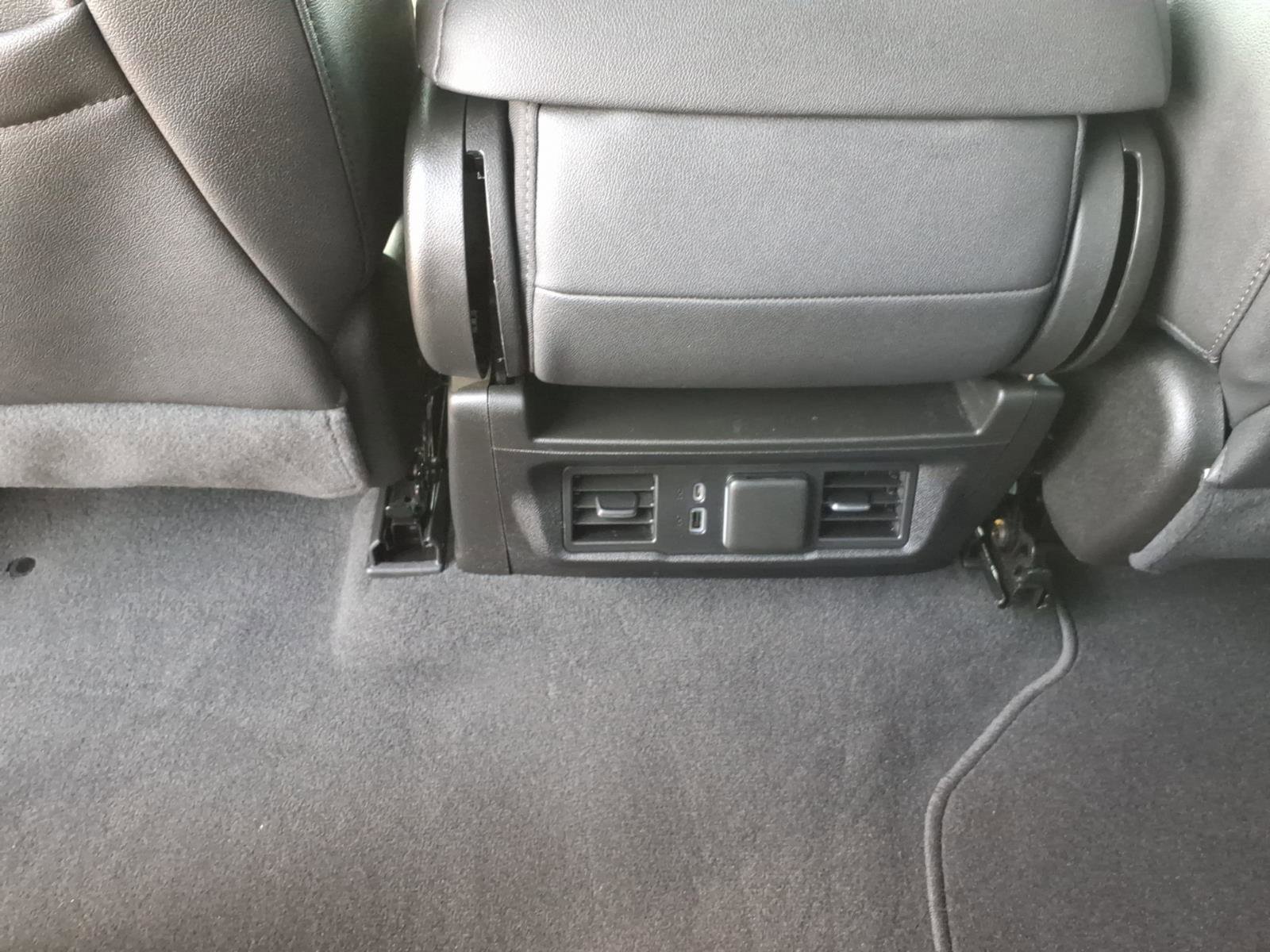 Used 2024 GMC Sierra 1500 SLT w/ X31 Off-Road Package image 10